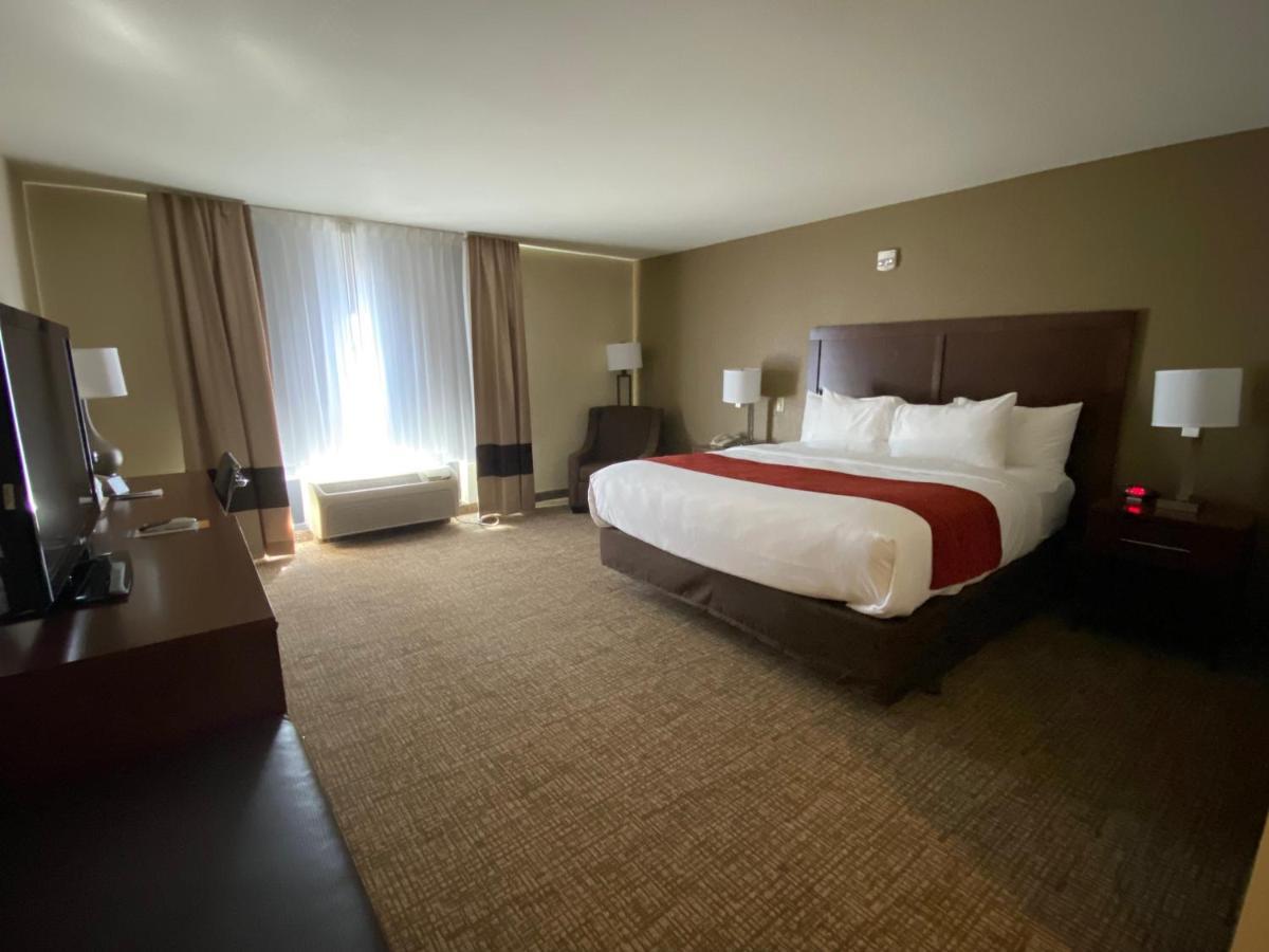 Comfort & Hotel Goodland