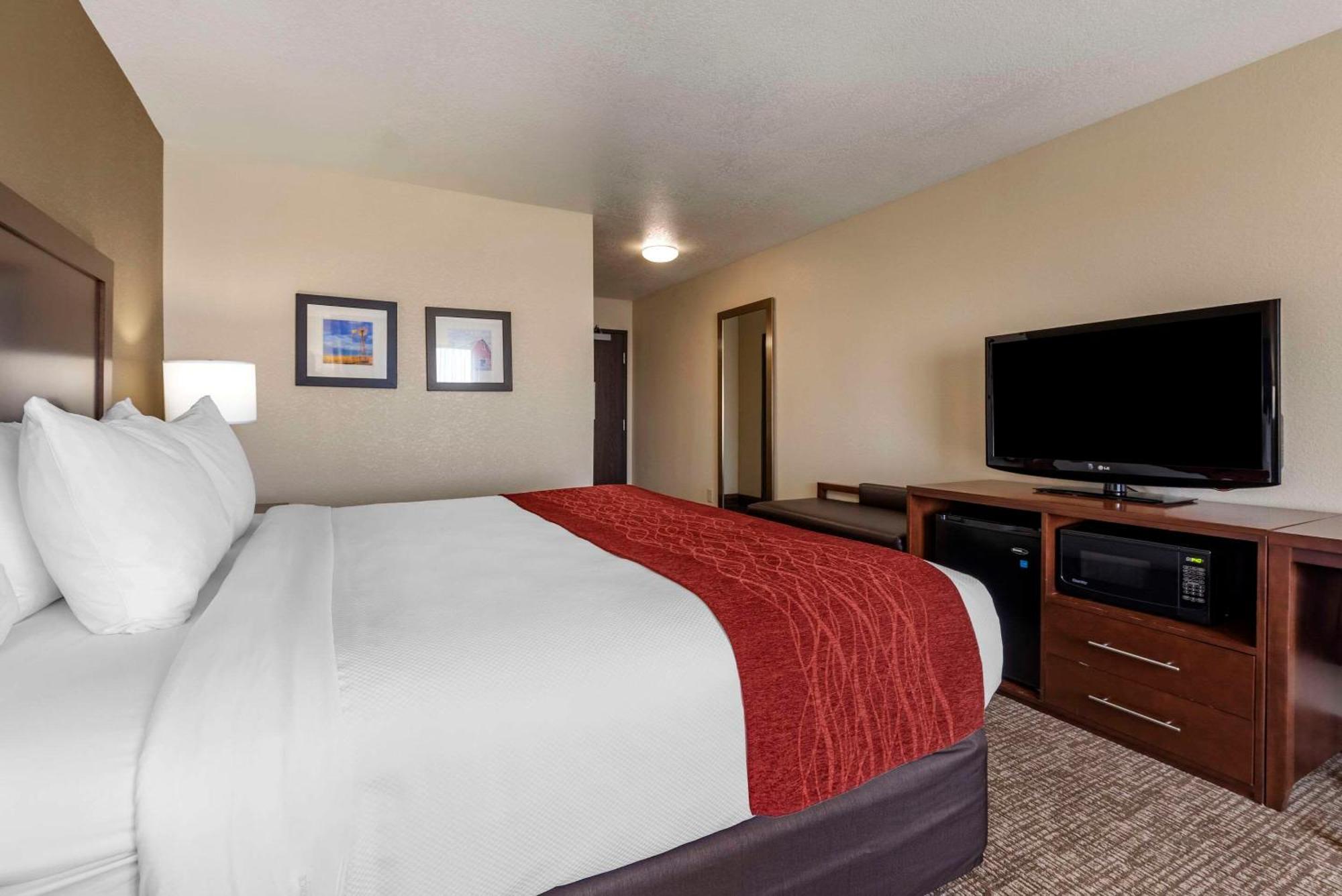 Comfort & Hotel Goodland