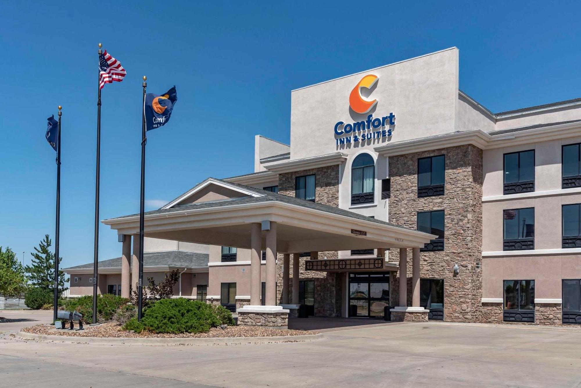Comfort & 2* Goodland