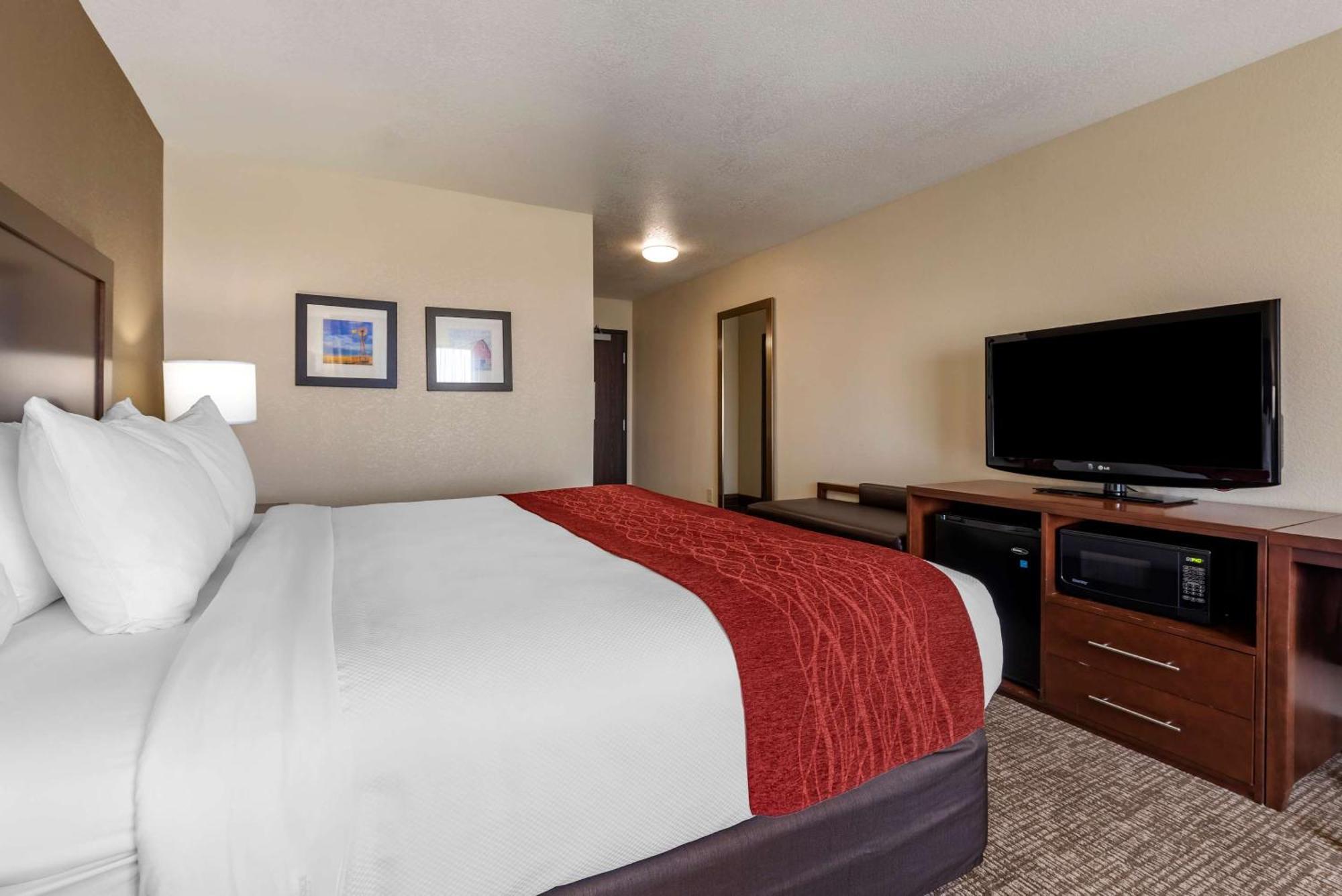 Comfort & 2* Goodland